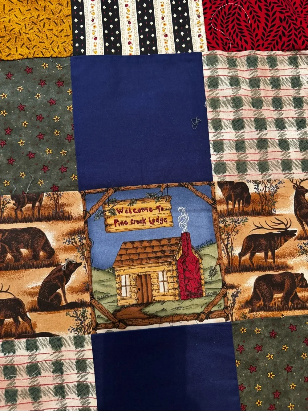VTG 1999 Leslie Beck Cranston Print Works Queen Quilt Top Patchwork Cabin lodge
